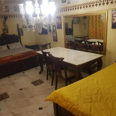 Sureli Haveli Lägenhet Jaipur Exteriör bild