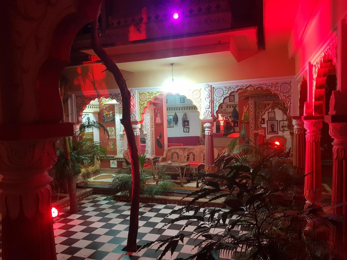 Sureli Haveli Lägenhet Jaipur Exteriör bild